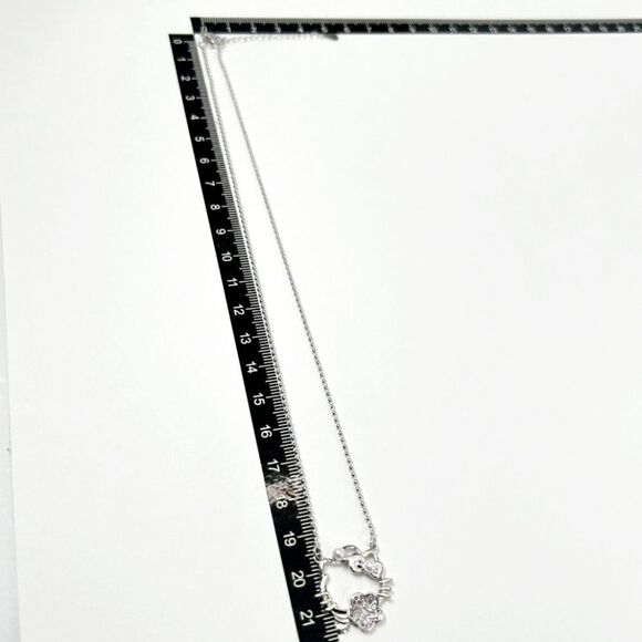Brand New Hello Kitty With Pink Sakura Pearl Necklace - Picture 7 of 7